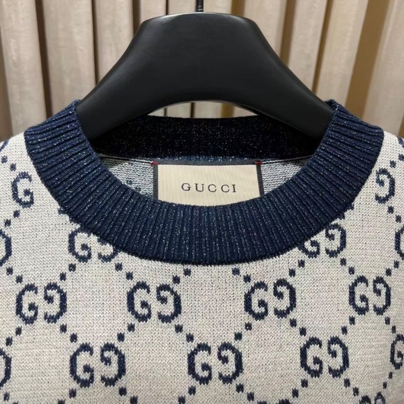 New Gucci 2025 GG monogram metallic Ivory and blue GG lamé jacquard knit top S - Picture 3 of 6